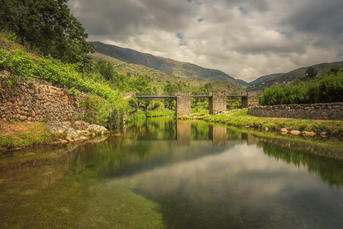 Ponte Antiga de Cortes do Meio